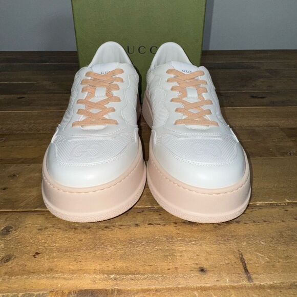 Gucci GG Embossed Sneakers - Picture 4 of 9